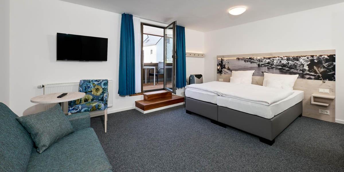 Bed & Breakfast Sonnenuhr
